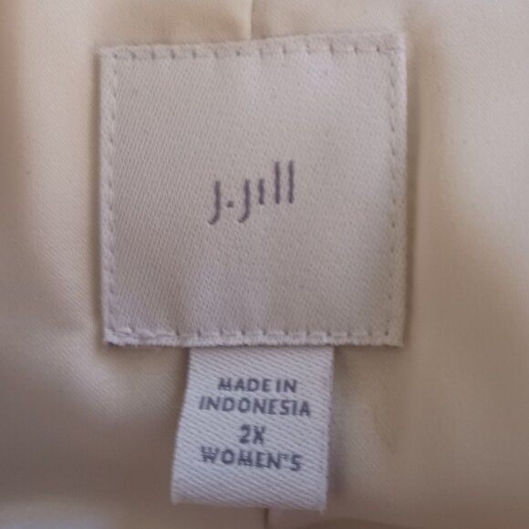 J. Jill, 2X Cream Colored Velvety Velour Puffer Vest, Zip & Snap Front, Pockets - Picture 2 of 14